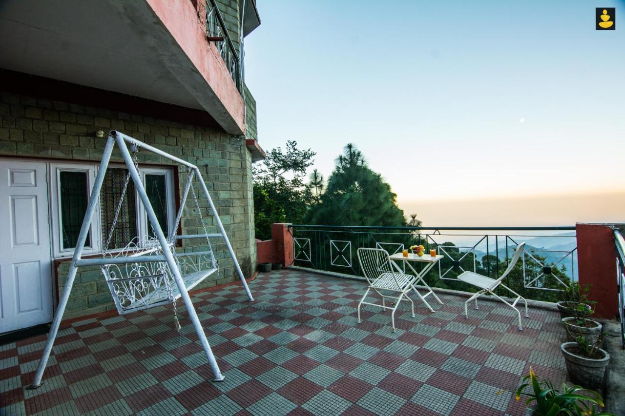 Livingstone 2Bhk Cozy Homestay In Kasauli Hills Eksteriør billede