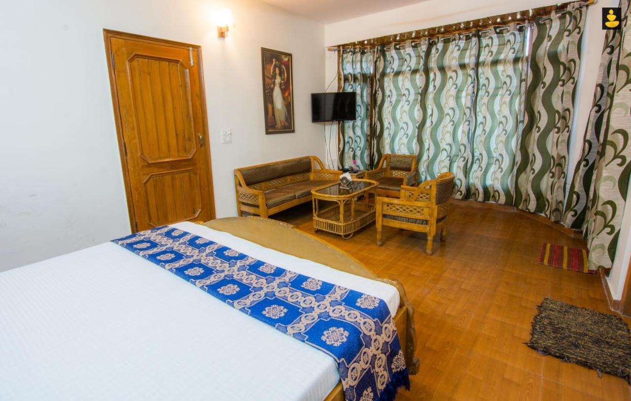 Livingstone 2Bhk Cozy Homestay In Kasauli Hills Eksteriør billede